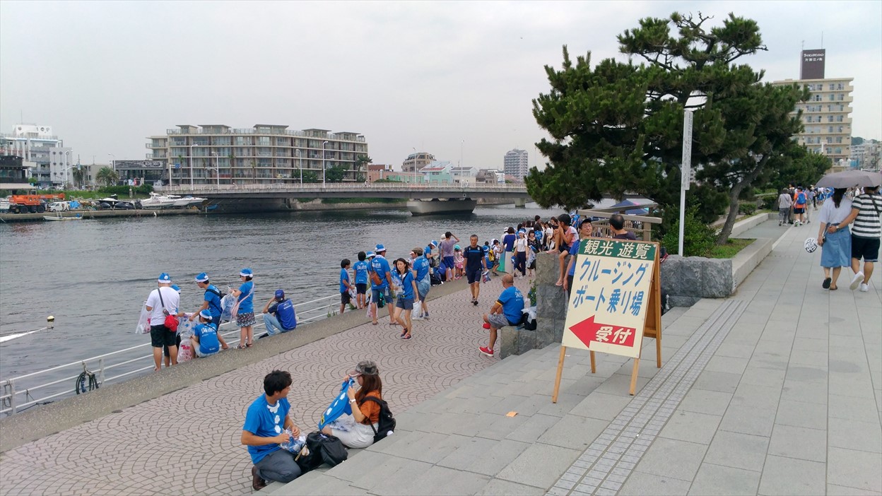 ブルーサンタ_集合場所