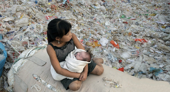 プラスチックチャイナ